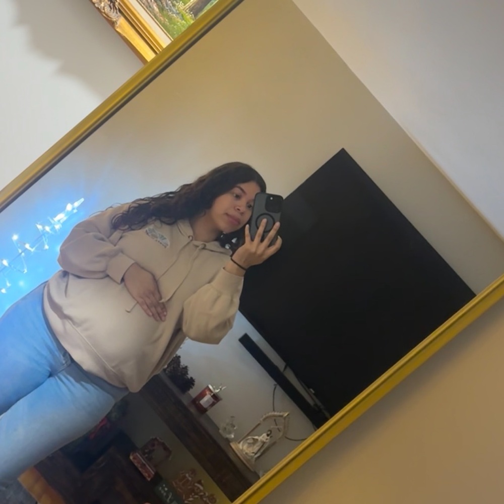 Meet your Posher, Nelvia